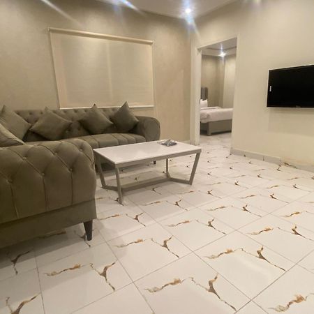 Luxe Suites Bahria Town Lahore Exterior foto
